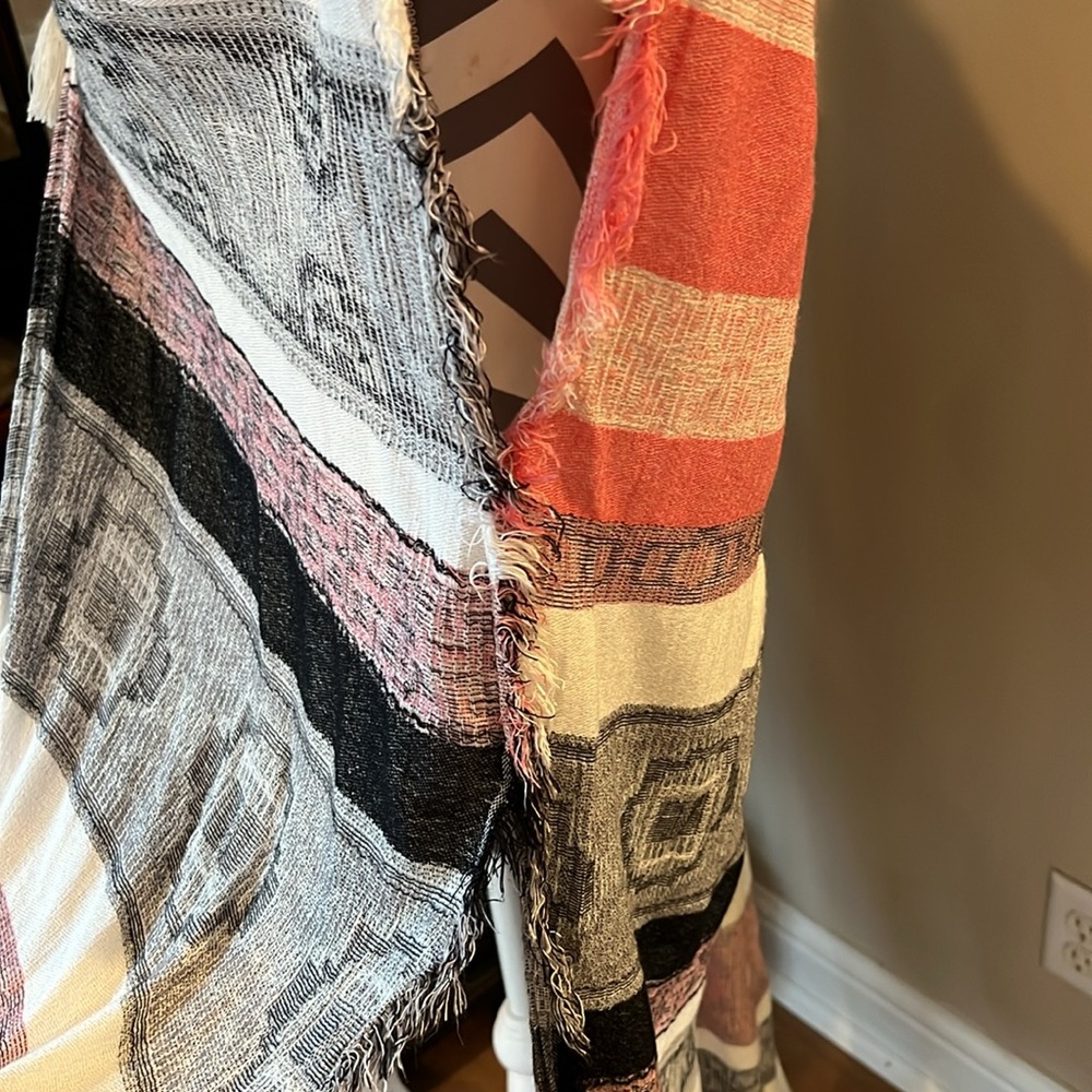 New Nordstrom Caslon Open Front Top With Tie - image 5